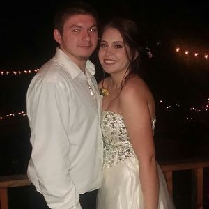 Meet your Posher, Dustin